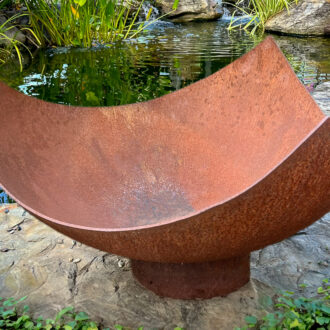 The King Isosceles Sculptural Fire Bowl